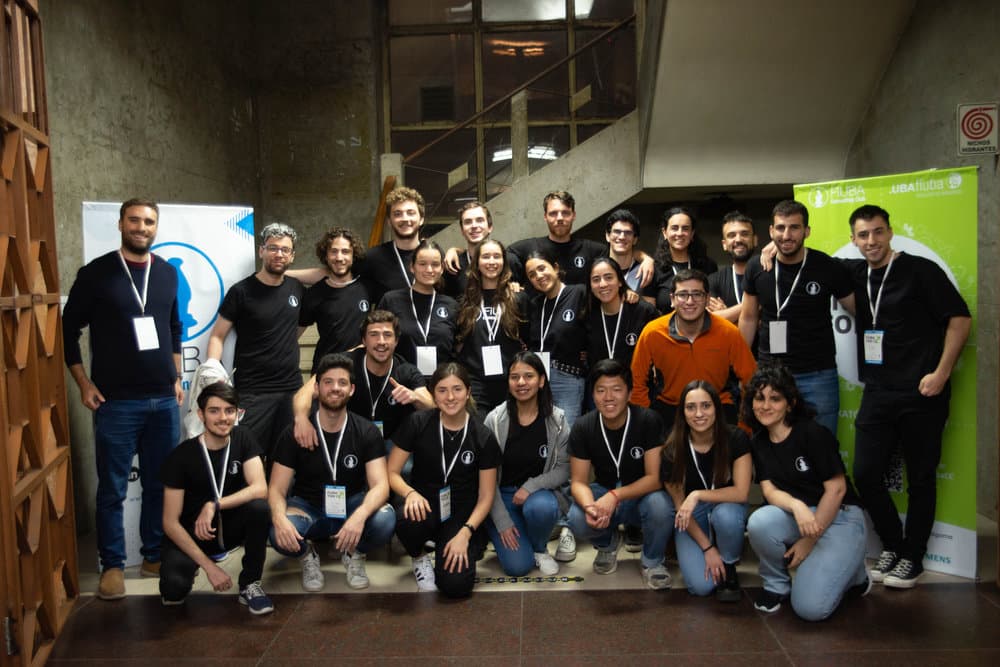 Participantes del FIUBATON 2022